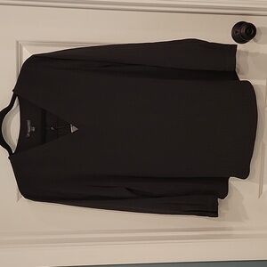 Adrianna Papell long sleeve blouse